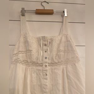Gorgeous Redsouls white lace detail dress size S